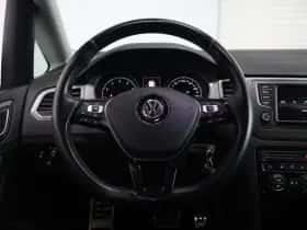 Volkswagen Golf thumbnail 18