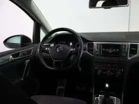 Volkswagen Golf thumbnail 28