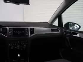 Volkswagen Golf thumbnail 29