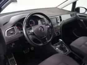Volkswagen Golf thumbnail 8