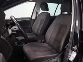 Volkswagen Golf thumbnail 9
