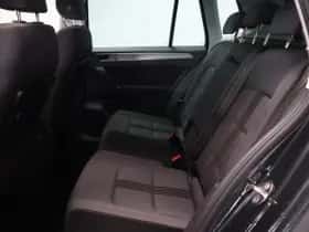 Volkswagen Golf thumbnail 10