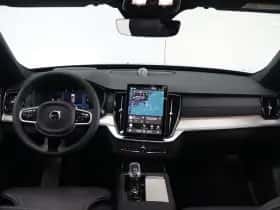 Volvo XC90 thumbnail 2
