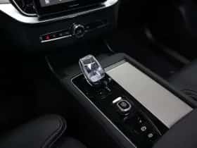 Volvo XC90 thumbnail 33
