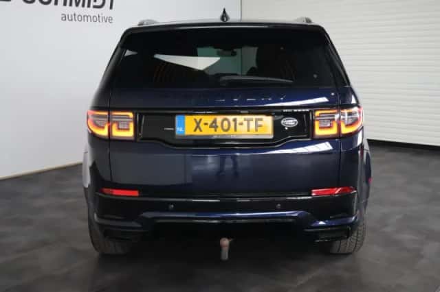 Land Rover Discovery Sport (2024) thumbnail 6