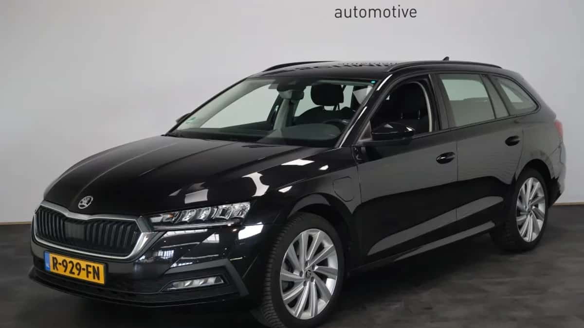 Škoda Octavia — foto 1