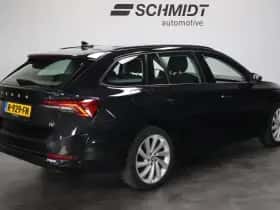 Škoda Octavia thumbnail 3