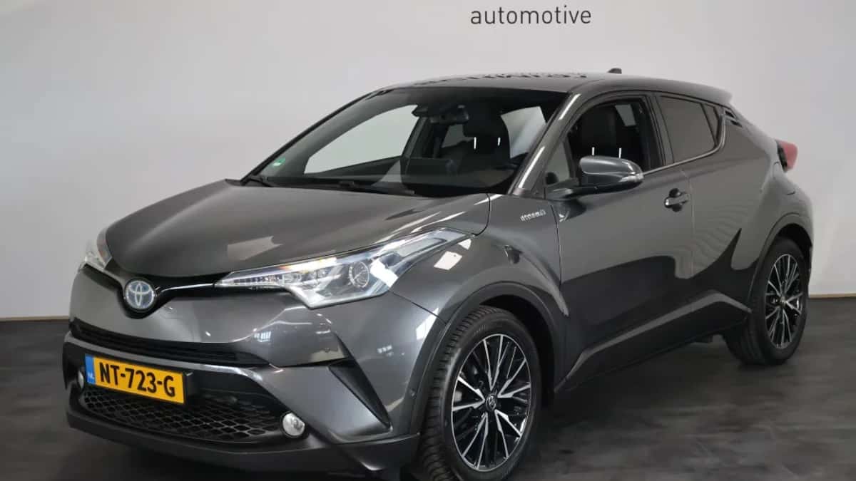 Toyota C-HR — foto 1