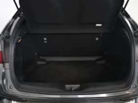 Toyota C-HR thumbnail 11