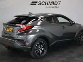 Toyota C-HR thumbnail 3