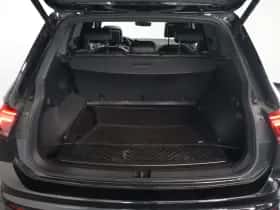 Volkswagen Tiguan (2021) thumbnail 14
