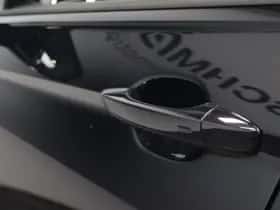 Volkswagen Tiguan thumbnail 16