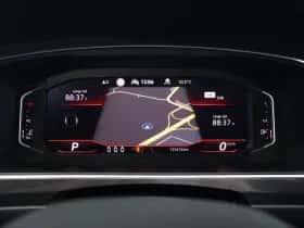 Volkswagen Tiguan (2021) thumbnail 21