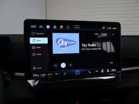 Volkswagen T-Roc thumbnail 23