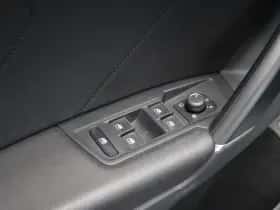 Volkswagen Tiguan thumbnail 18