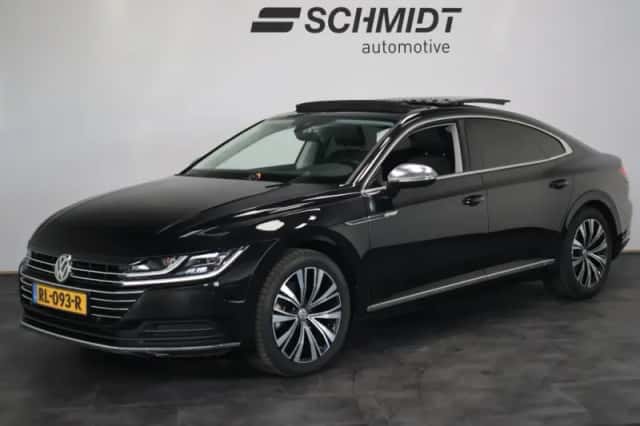Volkswagen Arteon (2018) thumbnail 1
