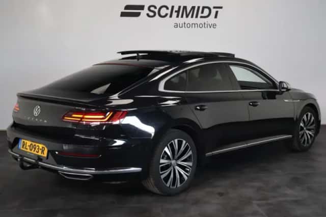Volkswagen Arteon (2018) thumbnail 3