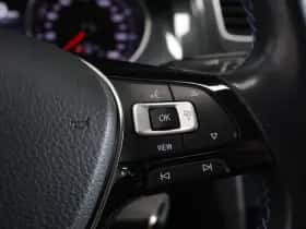 Volkswagen E-Golf thumbnail 19