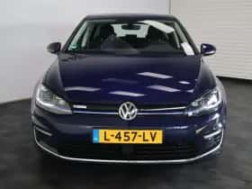 Volkswagen E-Golf thumbnail 5