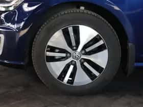 Volkswagen E-Golf thumbnail 7