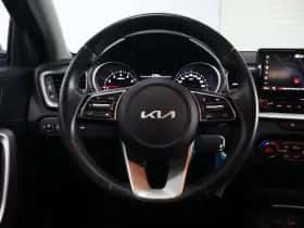 Kia Ceed Sportswagon (2022) thumbnail 16