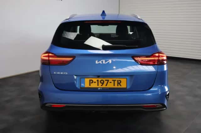 Kia Ceed Sportswagon (2022) thumbnail 6