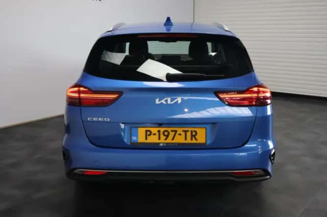 Kia Ceed Sportswagon (2022) thumbnail 6