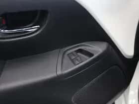 Toyota Aygo thumbnail 12
