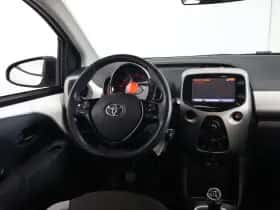 Toyota Aygo thumbnail 21