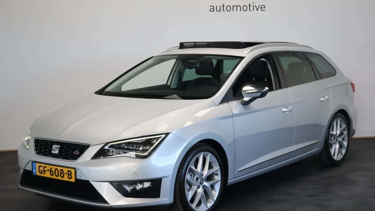SEAT Leon — foto 1