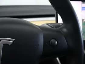 Tesla Model 3 (2019) thumbnail 19