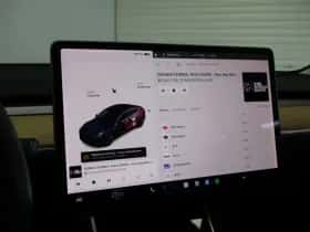 Tesla Model 3 (2019) thumbnail 21