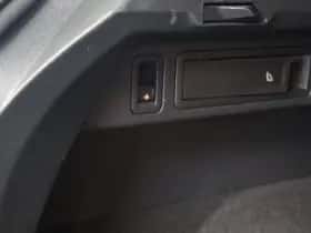 Volkswagen Tiguan (2016) thumbnail 13