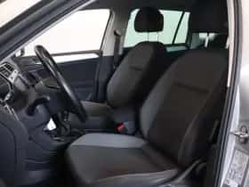 Volkswagen Tiguan (2016) thumbnail 8