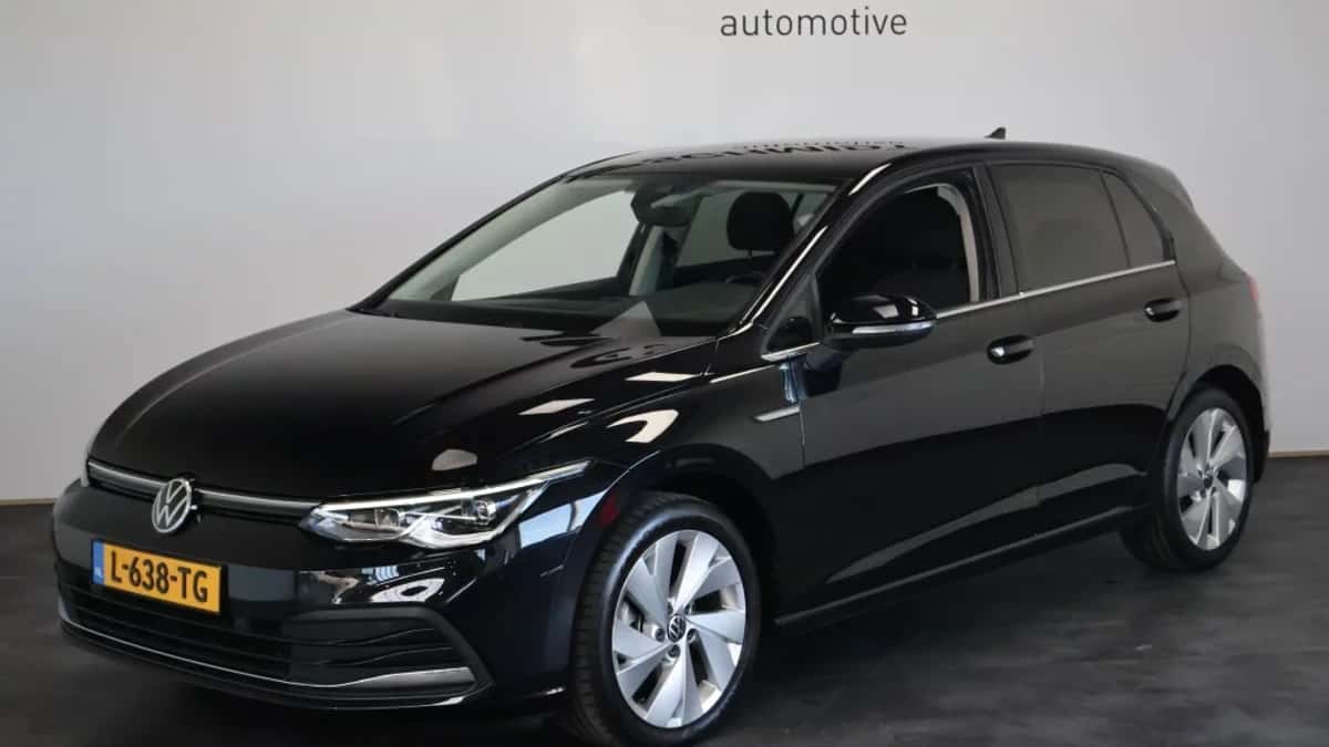 Volkswagen Golf — foto 1