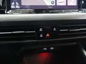 Volkswagen Golf thumbnail 25