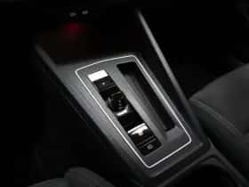 Volkswagen Golf thumbnail 26
