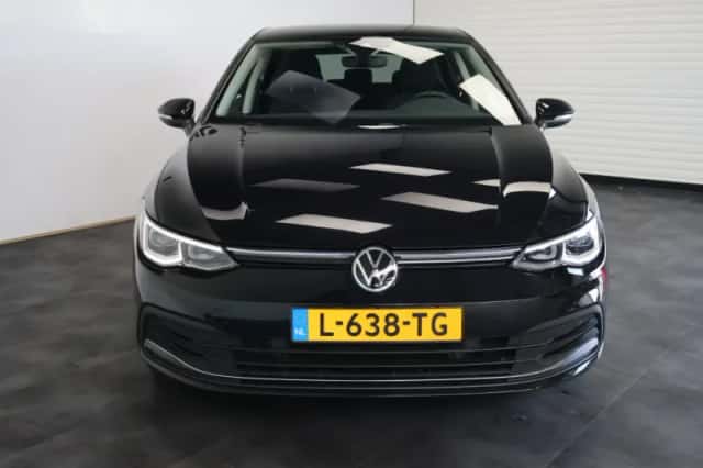 Volkswagen Golf (2020) thumbnail 5