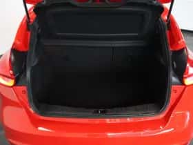 Ford Focus thumbnail 12