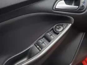 Ford Focus thumbnail 14