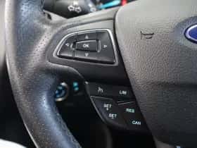 Ford Focus thumbnail 18