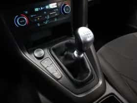Ford Focus thumbnail 25
