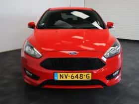 Ford Focus thumbnail 5