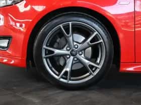 Ford Focus thumbnail 7