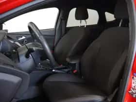 Ford Focus thumbnail 9