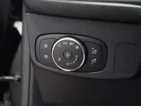Ford Focus thumbnail 16