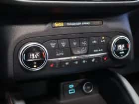 Ford Kuga thumbnail 30