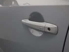 Nissan Qashqai thumbnail 15