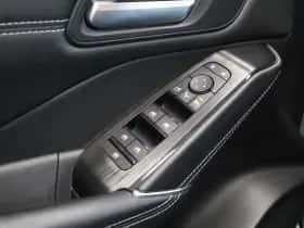 Nissan Qashqai thumbnail 17