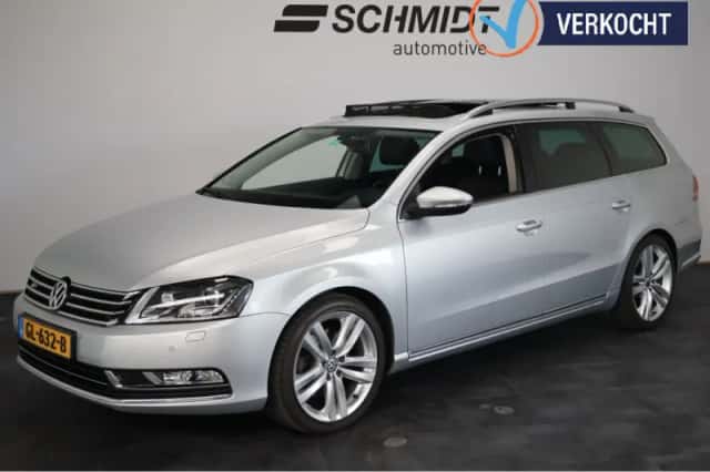 Volkswagen Passat (2011) thumbnail 1